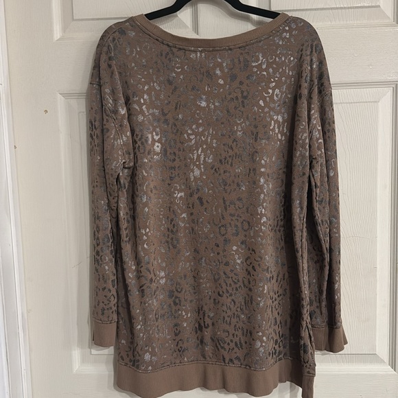 Jane and delancey medium leopard crewneck women’s - Picture 5 of 8